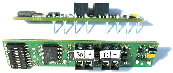 AR-AD600