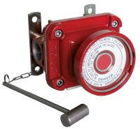 Marchio: COOPER. Articolo: 1460-FR-IN. Pulsante antideflagrante  rosso francese - inglese a rilascio
