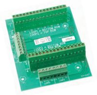 Marchio: COOPER. Articolo: YPCB2222. Modulo per suddividere 1 LOOP in 4 distinti LOOP, dove la lunghezza max della linea (2000 m. è data dalla somma dei 4 rami, così come il numero massimo di punti da gestire (200) è dato dalla somma di quelli installatati sulle 4 diramazioni.