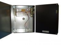 Marchio: VIMO. Articolo: ALSCW270V40. Gruppi di alimentazione switching caricabatteria per sistemi di sicurezza a 12 e 24Vcc 5 modelli con 3 potenze per la massima flessibilità. Tensioni di ricarica 13.8Vcc e 27.6Vcc Segnalazione dello stato di: presenza rete, unità OK, batteria bassa e batteria alta. Armadio con portella incernierata a rapido montaggio. Ampio spazio per l’alloggiamento di 1 batteria 12V 18 Ah o 2 batterie 12V 12Ah. Dimensioni esterne: 300x232x105 mm. Tensione di ingresso 190-260Vca 50-60Hz. Tensione di uscita 27,6Vcc. Corrente 0-4,0A. Tipo protezione Fold Back. R&N max 150mVpp.