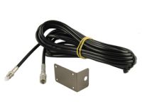 Marchio: COMBIVOX. Articolo: CAVO DI PROLUNGA ANTENNA. Cavo prolunga da 15 m completo di staffa per fissaggio antenna e cavo prolunga di 3 m completo di antenna magnetica Dual Band.