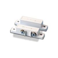 Marchio: HONEYWELL. Articolo: 7939WG-WH. Contatto magnetico per circuiti N.C.Fissaggio a vitiColore biancoUtilizzabile con distanziale AD52 e coperchietto AD53Distanza di lavoro 22 mmPortata 0,5A Dimensioni 65x16x15 mm