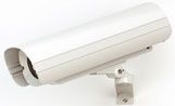 Marchio: GUARDALL. Articolo: CHW300/IP66/24VAC. Custodia per esterno completa di staffa, snodo, tettuccio e riscaldatore (220 Vac). Fissaggio a parete. Grado di protezione IP66. Completa di alimentatore per telecamere a 24Vac. Dimensioni (LxWxH) 410 x 124 x 121 mm