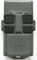 Marchio: CARDIN. Articolo: TRQ466400. Trasmettitore tascabile 4 funzioni. Portata 200-300m. caratteristiche tecniche: • Radiocomando digitale supereterodina quarzato “AM” 29.875MHz;  • 19683 codici programmabili tramite dip-switch a 9 vie ternario;  • Alimentazione con batteria tipo “23A” da 12V;  • Contenitore in materiale plastico antiurto;  • Dimensioni (LxHxP): 40x75x19mm. 