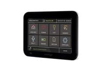 Marchio: COMBIVOX. Articolo: TASTIERA SIMPLYA PRO – DOUBLE BLACK. SIMPLYA PRO è una console di comando touch screen 5” su BUS RS-485, compatibile con tutte le centrali Combivox, dal nuovo design elegante e di semplice integrazione in ogni ambiente. L’ergonomia del display touch screen unita ad una moderna interfaccia grafica ad icone consentono all’utente di avere una gestione semplice e rapida delle funzioni di Antifurto e Domotica.È sufficiente sfiorare i tasti ad icone (es. antifurto, luci, comandi, scenari, etc.) e navigare nelle varie pagine per attivare rapidamente le funzioni (inserire/disinserire le singole aree del sistema, escludere/includere le zone, attivare/disattivare comandi luci/tapparelle e scenari, etc.).La semplicità d’uso del sistema è resa possibile tramite appositi “SCENARI”, liberamente configurabili, ossia comandi multipli che gestiscono contemporaneamente diverse funzioni (inserire l’impianto e spegnere luci, abbassare tapparelle e aprire il cancello, etc.).SIMPLYA PRO è dotata di un lettore per chiave di prossimità che consente di inserire/disinserire le aree del sistema tramite chiave, di una segreteria vocale (Voice-it), di un lettore SD Card e di microfono e altoparlante integrati.E’ possibile la gestione del clima attraverso uno o più sensori di temperatura su BUS RS485 che permettono la termoregolazione di uno o più ambienti (solo con centrali serie Amica).NOVITA': la nuova Simplya PRO è fornita con staffa di fissaggio a muro ed è disponibile in tre varianti di colore “White, Black and White e Double Black”.