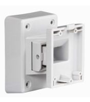 Marchio: ELKRON. Articolo: SNODO. Snodo per DT17Staffa opzionale, regolabile a 45° (DX e SX) per ottimizzare la copertura volumetrica dell’area protetta. La staffa include 4 viti in acciaio inox, un tamper antistrapp o ed una dima di foratura.