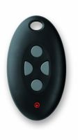 Marchio: SCANTRONIC. Articolo: 722REUR-00. Telecomando a 4 pulsanti liberamente programmabili, funzione antirapina se usato con centrali serie 7510 o 9x5x e led di segnalazione trasmissione.