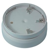 Marchio: NOTIFIER. Articolo: LPBW. Supporto di montaggio basso profilo con grado di protezione IP33, di colore bianco. 