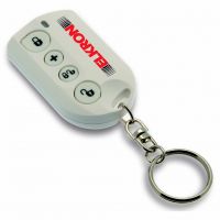 Marchio: ELKRON. Articolo: RC500. TelecomandoTecnologia di comunicazione: radiofrequenza bidirezionaleModalità di comunicazione radio: FSKFrequenza: 868,35 MHzPortata radio: oltre 100 m in aria liberaAlimentazione: 1 pila al litio 3 V tipo CR2032Autonomia: 2 anni in condizioni d’uso normaliDimensioni (L x H x P): 38 x 65 x 15 mm