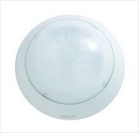 Marchio: HONEYWELL. Articolo: 8IR135. Rivelatore ad infrarossi passivi a doppio elemento con lente di Fresnel da soffitto, con 360° di copertura e montaggio a giorno. La copertura dipende dall'altezza di montaggio ed è circolare con 20 mt. di diametro se il sensore è montato a 3 mt. d'altezza Conteggio degli impulsi, e regolazione della sensibilità