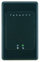 Marchio: PARADOX. Articolo: R870. Lettore di prossimità da interno, portata di lettura fino a cm 10, 2 indicatori LED di stato (rosso e verde) e cicalino incorporato. Colore nero. Dimensioni mm 73x110x20.