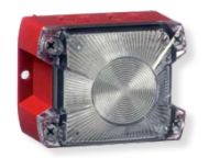 Marchio: VIMO. Articolo: C7LEXS0524N. Avvisatore ottico per sistemi antincendio certificato EN54-23, fissaggio a parete con copertura 11,1m x 8,4m x 6,3m. Tecnologia flash allo xeno; grado di protezione IP66. Base rossa, calotta trasparente flash bianco.
