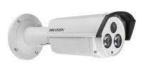 Marchio: HIKVISION. Articolo: DS-2CE16C2P-IT5. Telecamera Bullet AnalogicaSensore 1/3” Picadis 1.3MPPixel Effettivi 1280 x 960Risoluzione Orizzontale 720 TVLSensibilità 0.1 Lux @ F1.2, AGC ON 0 Lux con IRDay & Night ICRObiettivo 8 mm @ F1.2 12 mm opzionaleVelocità Shutter 1/25 s - 1/25.000 sBLC SiHLC NoPortata IR 80 m Exir Smart IROSD NoHDR NoEIS NoAlimentazione 12VDC 5W maxTemperatura d'Esercizio -40°C/+ 60°C, da esterno IP66