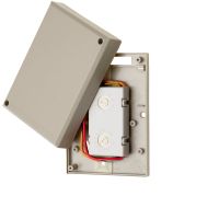 Marchio: ARITECH. Articolo: IU2050NC. Modulo equipaggiato di 1 ingresso controllato. Fornito in custodia con 4 conduttori per il collegamento al loop di rivelazione.