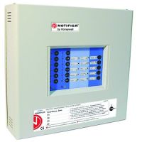 Marchio: NOTIFIER. Articolo: VSN4-PLUS. La centrale VSN4-Plus può gestire tutti i dispositivi convenzionali della gamma Notifier quali sensori di fumo e temperature, sensori di fumo a barriera, pulsanti, sirene e strobe, ecc. La centrale possiede 4 zone a cui collegare i sensori ed i pulsanti di allarme. 