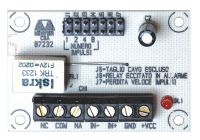 Marchio: COOPER. Articolo: 471-A. Scheda di analisi per rilevare gli impulsi del contatto a fune 471. Genera un allarme superiore a 0,5 s in presenza di un numero di impulsi pari o maggiore al valore impostato (da 1 a 15) o se viene interrotto il collegamento con il sensore a fune Dati tecnici • LED per segnalazione impulsi / allarme • Uscita con relè in scambio max 1 A, 75 Vcc • Alimentazione 12 Vcc±20%; consumo 3,3 mA con • relè a riposo, 20 mA con relè eccitato • Si consiglia di collegare non più di 5 sensori per • facilitare la ricerca in caso di allarme. • Dimensioni 55x37x20 mm • Supporti adesivi per il fissaggio forniti a corredo 