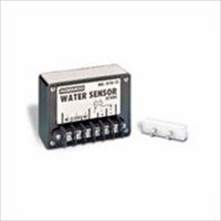Marchio: HONEYWELL. Articolo: 470-12. Sensore acqua completo di sondaUscita con contatto di scambioPuò rilevare la presenza di acqua e di qualsiasi liquido (conduttivo) non infiammabileFornito di due regolazioni per la massima sensibilitàAlimentazione 12 VCC 