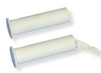 Marchio: UNITEK. Articolo: UTKCHI16PM24. Contatto magnetico di sicurezza in ABS da incasso per infissi in materiale non ferromagnetico. Conformità con la norma europea EN50131-2-6 grado 3 classe ambientale IV. Protezione continua contro le manomissioni magnetiche in serie al tamper 24h. Contatto N.C. con anta chiusa, collegamento 4 fili 30cm.  