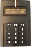 Marchio: ETER. Articolo: ETER DDS DK26F. Proxy Square DK – Lettore di prossimità 125KHz EM con display e tastiera. Distanza di lettura fino a 5 cm, tasti retroilluminati. Interfaccia RS485 per connessione alla porta seriale COM2 della TPL. Colore nero. Dimensioni 133(L) x 89(A) x 26(P) mm – alimentazione 5-16VDC Terminale multifunzione a tastiera e display, utilizzabile come stazione remota del software Amadeus, utilizzabile per: Controllo accessi ad aree riservate in gestione tramite il software Amadeus; Tastiera di allarme per inserimento e disinserimento aree, controllo stato aree, attivazione di azioni predefinite su ingressi e uscite; Terminale di controllo Presenze: timbratura di ingresso e uscita o di altre causali specifiche (malattia, permesso, pasto etc…), tracciare inizio o fine di una commessa di lavoro con conteggio ore ai fini del controllo di produzione; Terminale di controllo remoto del software Amadeus: visualizzare uno specifico messaggio al passaggio di un utente, consentire ad utenti autorizzati l’esecuzione di processi predefiniti. 