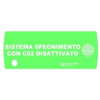 Marchio: NOTIFIER. Articolo: P-CO2D/EU. Pellicola in Policarbonato fondo verde con scritta bianca “Sistema di spegnimento con CO2 disattivato”.