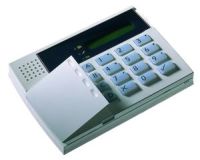 Marchio: SCANTRONIC. Articolo: 9930EUR-50. Tastiera remota compatibile con le centrali 9651, 9751, 9752 e 9851. Display LCD a due linee da 16 caratteri e 3 LED. Tasti retroilluminati. Compatibile con lettore di prossimità 934EUR-50. Assorbimento: 20mA (35 max.). Dimensioni (a x l x p) 120x170x20 mm.Peso: 0,26 Kg