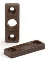 Marchio: TSEC. Articolo: CLR-AL-N. Adattatore montaggio contatti serie R su alluminio /PVC, completo di magnete, colore marrone