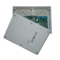 Marchio: ARITECH. Articolo: IU2055C. Modulo per la gestione diretta di 1 linea di rivelatori convenzionali. Fornito completo di custodia. CPD.