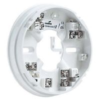 Marchio: COOPER. Articolo: CDBB300. Base comune a tutti i rivelatori convenzionali Cooper Fire ed è corredata da: - doppi morsetti per ogni terminale (IN/OUT) - un perno di blocco per evitare la rimozione del sensore - un ampio passaggio cavi