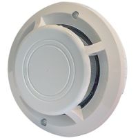 Marchio: NOTIFIER. Articolo: PINNACLE. Rivelatore laser indicato per la rivelazione di fumo anticipata. Permette grazie alla sua tecnologia di avere una sensibilità di rivelazione del fumo sino ad un oscuramento di 0,01 per metro. Allarme di manutenzione su tre livelli e soglie d’allarme e di preallarme programmabili da centrale su nove livelli. Cooperazione tra più sensori per l’anticipazione della segnalazione d’allarme. Due led di cui uno per visualizzazione allarmi di colore rosso ed uno verde di stand-by. Indirizzamento a mezzo di selettori rotanti. Alimentazione 15-28Vcc. Temperatura di funzionamento da 0°C a +50°C. Umidità relativa sino a 93% senza condensa.