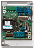 Marchio: ARITECH. Articolo: ATS1220. Concentratore da 4 ingressi e 8 uscite in contenitore di policarbonato. Omolog. IMQ II liv.