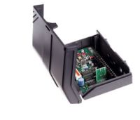 Marchio: CARDIN. Articolo: RDQ03880C. Ricevitore modulare da 1 a 8 canali in cassetta. Caratteristiche tecniche:  Ricevitore modulare da 1 a 8 canali (da completare con strip); • Alimentazione 12/24 Vca/Vcc; • Contenitore da esterno in ABS; • Dimensioni (LxHxP): 139X115X44mm; • Grado di protezione IP55. 