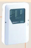 Marchio: DOMOTEC. Articolo: DCA70SC. Centrale 3 ingressi più linea 24 h, in armadio metallico  con alimentatore lineare 800 mA,sirena bitonale, attivatore e 4 chiavi.