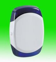 Marchio: HONEYWELL. Articolo: AG6/WB. Sirena da esterno bianca in contenitore ABS bianco con lampeggiante colore blu, doppio altoparlante piezoelettrico, batteria interna, posizione del tamper selezionabile, modulazione del suono selezionabile, alloggiamento per un secondo lampeggiante opzionale, LED di diagnostica. Pressione sonora: 110 dB. Certificata EN20131-4 Grado 2.