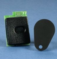 Marchio: SCANTRONIC. Articolo: 934EUR-50. SCANPROX. Lettore di prossimità per tastiera 9930EUR-50. Portata inferiore a 5 cm. Standard ISO 125KHz. Assorbimento: 14mA. Dimensioni (l x a x p): 33x45x9 mm. Peso: 0,015 kg. Completo di due TAG. 