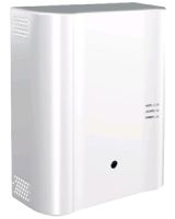 Marchio: URFOG. Articolo: Modular Pump 500. Per chi è alla ricerca di un nebbiogeno compatto e leggero in grado di abbinare qualità e performance UR Fog con la possibilità di modulare il sistema in base alle proprie necessità. All’interno del cabinet, seppur di dimensioni ridotte, è possibile mettere in appositi spazi schede opzionali quali ad esempio centrali di allarme, sensori, ecc… La scocca esterna realizzata in materiale plastico facilita la comunicazione wireless tra i dispositivi installati internamente e l’esterno. La nuovissima caldaia a layer progettata e brevettata da UR Fog è in grado di garantire prestazioni da leader di mercato mantenendo ingombro e peso ridotti.Fino a 500 m3 (visibilità raccomandata), una sacca inclusa da 750 ml, sparo programmabile in secondi, installazione verticale/orizzontale - 2 ingressi cablati: armamento e sparo - 1 uscita cablata: fault (sacca vuota, batteria scarica/mancanza alimentazione, rilevamento guasto hardware).