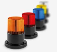 Marchio: VENITEM. Articolo: FL 100. Lampeggianti a led con lampeggi regolabili da 50 a 100 al minuto, alimentazione 12/24 V DC. Base in ABS e lenti in VEDRIL, circuito elettronico protetto in resina e contro l'inversione di polartità. Colori disponibili blu, rosso, arancio, giallo, trasparente.