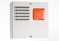 Marchio: VENITEM. Articolo: 20201632. Sirena autoalimentata a 13.8 Vdc con lampeggiante a led. Coperchio esterno in acciaio inox. RIALTO X LED inox/arancio EN50131-4.