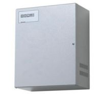 Marchio: ARITECH. Articolo: FA2750-54. Alimentatore di emergenza 24Vcc - 5A in custodia metallica. Spazio interno per l'alloggiamento di 2 batterie 12V-15Ah tipo BS131 (non fornite). Dispone di 2 uscite a relè per la segnalazione separata di mancanza rete o batteria bassa. Led di segnalazione per indicare lo stato di servizio ed amperometro a led per indicare la corrente erogata. Omologazione IMQ di conformità alle EN54 parte 4 CPD