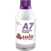Marchio: NOTIFIER. Articolo: SOLO DUST (ACI103B). Bomboletta aria compressa per la pulizia dei rivelatori, permette l'eliminazione della polvere o di altri contaminanti solidi. Per i rivelatori montati in alto è necessario l'utilizzo dello strumento di rimozione SOLO-200. Non infiammabile. Non abrasivo.Confezione da 12 pezzi.