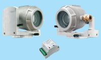 Marchio: SETRONIC. Articolo: ARDEA SF EExd/100. Rivelatore lineare (Tx-Rx) di fumo e fuoco che basa la propria rivelazione sulla modulazione del principio d ’incendio in svariate condizioni. È costruito in contenitore ATEX che garantisce l'installazione in luoghi classificati (Z1-2-21-22). Unità trasmittente, unità ricevente ed unità di analisi e controllo. Contatti di allarme specifici per le due differenti rilevazioni. Estrema semplicità d’installazione. Taratura del rilevatore eseguibile da terra tramite unità di controllo UDC in esecuzione per guida DIN. Test elettrico di simulazione fumo e fuoco disponibile da terra su unità di controllo UDC. Unità orientabili a piacere con qualsiasi angolo di lavoro sia in verticale che in orizzontale. Distanza operativa fino a 100m con un’area max ammessa dalla norma UNI 9795 e dalla TS EN 54-14 fino a 1600 m² per sistema. Alimentazione in corrente continua a 12V o 24V senza commutazioni. Contenitore Tx ed Rx in versione ATEX certificato con grado di protezione IP66.