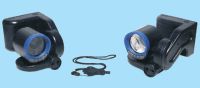 Marchio: SETRONIC. Articolo: RILEVATORE VERSIONE A RIFLESSIONE con circuito isolatore. Rivelatore lineare ad alta sensibilità. Sistema composto da Unità Ricevente-Trasmittente(TRx) e Unità di Riflessione (Ref). Standard EN 54/12. Grado di protezione IP65. Compatibilità RoHS. Meccaniche in termoplastica PPE + PS antiurto ad altissima resistenza. Stabilità assoluta di orientamento nel tempo. Distanza operativa 10÷150 m. Collegamenti a 4 conduttori su linea seriale RS485. Soglie di sensibilità modificabili e selezionabili in un ampio range tramite Controllore CSRLS. Soglie ad alta reiezione ai forti disturbi ambientali per la versione DUST del Controllore CSRLS. Autocompensazione della soglia Funzione di test di allarme. Segnalazione di richiesta di manutenzione. Ripristino automatico del rilevatore per interruzione del fascio infrarosso. Uscita relè di guasto ritardabile fino a 90 secondi. Auto-test di corretta comunicazione RS485. Alimentazione 12-24 Vcc senza commutazioni.