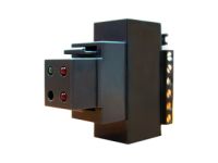 Marchio: COMBIVOX. Articolo: Modulo termostato grigio con IR. Modulo termostato per la gestione della climatizzazione tramite centrali predisposte alla domotica (necessita di almeno una tastiera Simplya). Versione da incasso per adattatore RJ45; collegamento su BUS RS485. Questa versione è dotata di trasmettitore infrarosso per il controllo di condizionatori, tramite preventivo apprendimento e registrazione dei codici da telecomando (compatibile esclusivamente con condizionatori dotati di telecomando su cui sono visibili a display le funzioni: temperatura impostata, modalità, velocità ventola, etc.). Dotato di 2 uscite di tipo OC per il controllo ON/OFF di caldaie e valvole termostatiche. Grazie a più moduli termostato è possibile gestire la climatizzazione di uno o più ambienti in impianti di tipo monozona o multizona. La gestione della climatizzazione può essere effettuata tramite tastiera Simplya e Simplya Video anche con programmi orario e tramite APP Simplya Smart e Simplya Cloud.
