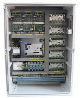 Marchio: DEA SECURITY. Articolo: AP5C. Armadio in poliestere IP65 precablato – 800x1060x350mm (B x H x P)