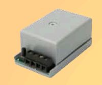 Marchio: DOMOTEC. Articolo: DLC40M. Il simulatore chiave DLC 40 permette l’inserimento tramite attuatori remoti, quali radiocomandi, relè ecc.• Per DCA77 e schede chiave DCM40U-DCM42U-DCM44U-DCA40SDCB40S-DCP08S• Scheda montata in contenitore in ABS• Dimensioni: 35x60x27