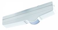 Marchio: DOMOTEC. Articolo: WINDOOR – bianco.I rivelatori Windoor grazie alle loro originali caratteristiche costruttive, rappresentano la soluzione ottimale per la protezione efficace dei punti di accesso dall’esterno, quali porte, finestre, vetrine, portoni ed aree di transito. I rivelatori Windoor soddisfano la richiesta degli utilizzatori finali di una protezione perimetrale suddivisibile per singoli punti di accesso che garantisca una protezione flessibile ma affidabile ed a costi contenuti. La gamma dei rivelatori Windoor comprende modelli con sensore PIR e modelli DualTech. I rivelatori Windoor DT utilizzando uno speciale modulo MW a 10.525 GHz, aggiungono la gestione combinata delle due tecnologie (IR e MW) alle altre prestazioni che caratterizzano i rivelatori Windoor: I rivelatori WINDOOR sono disponibili, in diverse configurazioni:Con contatto magnetico per abbinare alla protezione a tenda la protezione contro l’apertura dell’infisso. Con sistema di protezione Antimask contro i tentativi di sabotaggio. Con puntatore Laser che visualizza l’asse dell’area di rivelazione per una regolazione precisa dell’orientamento del rivelatore in fase d’installazione.• Spessore di soli 22 mm, utilissimo per consentire l’installazione trale ante della finestra ed eventuali tapparelle, scuri o zanzariere• Innovativo sistema di orientamento dell’area di rivelazione• Elaborazione digitale dei segnali e dei parametri ambientali• Compensazione dinamica automatica della temperatura• Regolazione della portata• Led di segnalazione e memoria di allarme intrusione• Modalità programmabile di visualizzazione dei led• Modalità programmabile di attivazione del relè di allarme• Ingresso TC per blocco led, condizionamento uscite ereset memorie• Morsettiera estraibile• Protezione antiapertura ed antistrappoTensione nominale: 12 VccRange di funzionamento: 11 ÷ 14,5 VccAssorbimento stand by/allarme: 22mA/25mAPortata rivelazione selezionabile: 1,5 m / 2,5 m / 3,5 m / 5,0 m (+0 /-10%)Apertura fasci rivelazione: 80° x 18° (PIR)Portata contatti allarme: NC 100 mA maxGrado di protezione: IP42Livello di sicurezza: (EN50131-2-4) : 2008 Grado 2Classe ambientale: (EN50131-2-4) : 2008 Classe IIITemperatura di funzionamento: -25 ÷ +55°CDimensioni (mm): 158 x 22 x 38/46