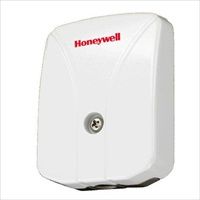 Marchio: HONEYWELL. Articolo: SC100. Sensore sismico universale per la protezione di caveau, casseforti e ATM fissi . Resistenze EOL integrate . LED diagnostici integrati . Allarme temperatura integrato . Test dei componenti elettronici a distanza o con trasmettitore di test . Quattro diverse impostazioni di sensibilit tramite DIP switch . Basso consumo di corrente (3mA) . Requisiti di alimentazione: 8-16 V CC