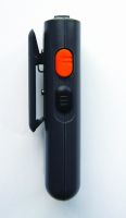 Marchio: SCANTRONIC. Articolo: 705REUR-00. Telecomando antirapina a 2 canali, su un canale blocco meccanico dei pulsanti per prevenire trasmissioni accidentali, led di indicazione trasmissione, clip da cintura incluso, antenna interna, dimensioni 44(L) x 102(H) x 20(P) mm.