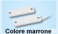 Marchio: VIMO. Articolo: CTE045MACA3. CTE045 è un contatto magnetico per installazione a vista su serramenti non ferromagnetici e ferromagnetici. Un profilo piatto di soli 5mm lo rende adatto all’installazione su serramenti in alluminio anche tra anta e stipite. In questa posizione inoltre il contatto è particolarmente sensibile arrivando ad una distanza di funzionamento di ben 40mm. Tutte le versioni sono omologate da IMQ e sono disponibili in colore bianco, marrone, grigio, nero e verde con cavo di collegamento a 4 poli di varie lunghezze. Nel caso di installazione complanare la distanza di funzionamento è di 25mm. L’uscita del cavo è disponibile sia dal fianco che dal lato di fissaggio. Dimensioni mm 56x16x5 reed/magnete. EN50131-2-6 IMQ CEI 79/2 IMQ 1° Liv. Cavo 4 poli 100 cm. Cavo 4 poli 300 cm. Colore marrone.