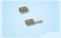 Marchio: VIMO. Articolo: CTLC001. Il contatto magnetico CTLC001 è il più piccolo contatto per superficie nella gamma dei prodotti Vimo elettronica. Solo 6 mm di spessore per 15 mm di lunghezza. Disponibile anche nella versione con cavo con guaina. 4 conduttori per il collegamento del contatto NC con magnete vicino e tamper. La distanza minima garantita tra contatto e magnete è di 10 mm. Il fissaggio è realizzato tramite un biadesivo strutturale ultraresistente (di serie). La struttura del contatto consente l’installazione sia sul fianco che con magnete e contatto allineati sul lato corto. Dimensioni mm 15x6x6 reed/magnete. 4 conduttori 30cm. EN50131-2-6 Grado 2 Classe IV. CEI 79/2 1°Liv. Biadesivo strutturale di fissaggio incluso.