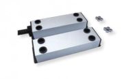 Marchio: VIMO. Articolo: KCH502D. La serie di sensori KCH500 è adatta all’installazione in superficie su tutti i serramenti interni, il triplo bilanciamento magnetico rende questo sensore praticamente ineludibile da campi magnetici esterni che, se applicati, provocano l’apertura del contatto. La concatenazione dei campi magnetici utilizzati per ogni contatto costituisce un “codice magnetico”. Il contatto è provvisto di cavo di uscita a 4 conduttori ed è predisposto per l’alloggiamento della guaina protettiva in acciaio ricoperto mod GURIG6. Il modello KCH502D con un doppio bilanciamento combinato rende praticamente ineludubile il contatto da campi magnetici esterni. Il modello KCH502 con doppio bilanciamento è protetto dall’applicazione di campi magnetici esterni mentre il KCH503 è un contatto per interni di grande portata. Le viti di fissaggio sono protette da tappi antirimozione forniti di serie. Dimensioni mm 120x35x20 reed/magnete. Cavo 4 poli 2m + guaina metallica 1,7m. EN50131-2-6 Grado 3 Classe II IMQ. CEI 79/2 1°Liv IMQ. Doppio bilanciamento combinato distanza di funzionamento 21 (ottimale 10-14) mm.